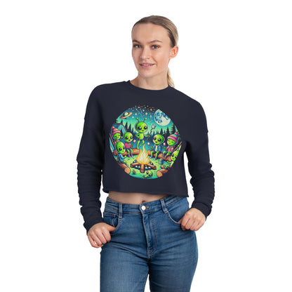 Women's Cropped Sweatshirt - Family Camping